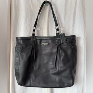 Coach Vintage North/South  Gallery City Tote F15158 Black Leather W/ Hangtag EUC